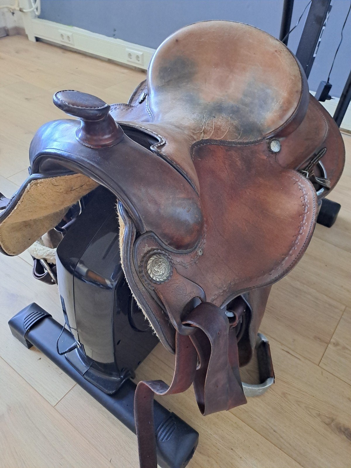 Garland westernzadel, Dieren en Toebehoren, Ophalen, Gebruikt, Inclusief stijgbeugels, S (16 of 16.5 inch)