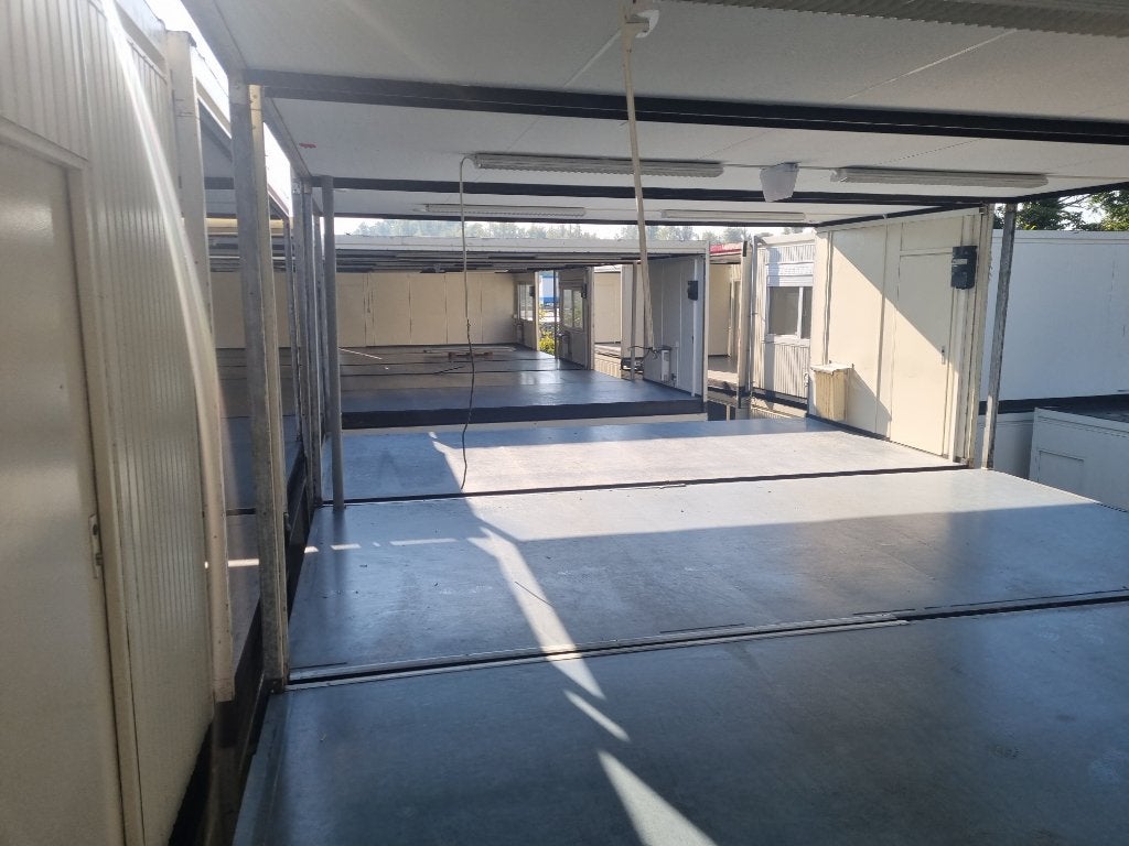 Mooie Goedkope De Meeuw Woonunits Kantoorunits 108 - 180 m², Ophalen
