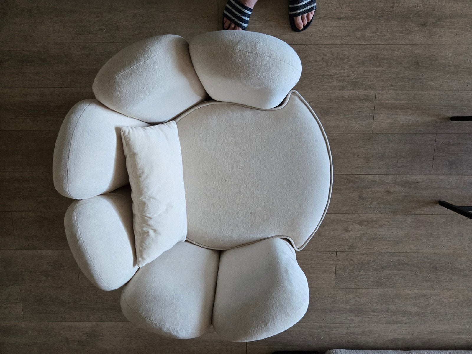 Draaibare fauteuil Daphne beige, Huis en Inrichting, Ophalen, Zo goed als nieuw, 75 tot 100 cm