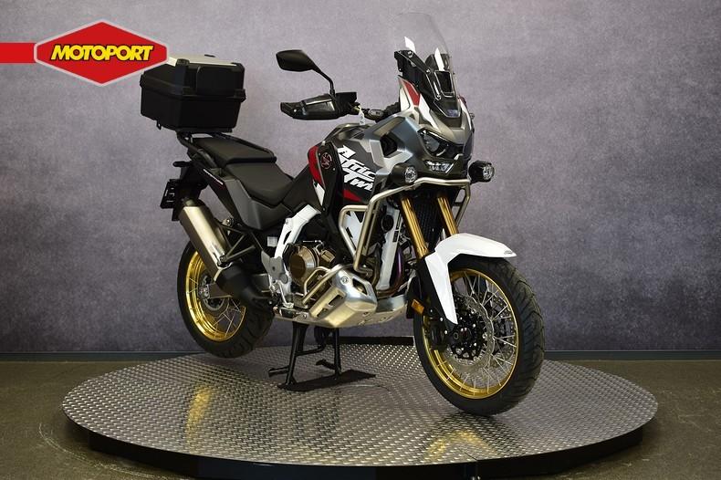 Honda CRF 1100 ADVENTURE SPORTS (bj 2026), Motoren, Motoren | Honda, Honda Motor Europe, Bedrijf, Crystal Bldng B-Unit B11.2 Rivium Blv200
2909 LK  Capelle aan den IJsel, NL