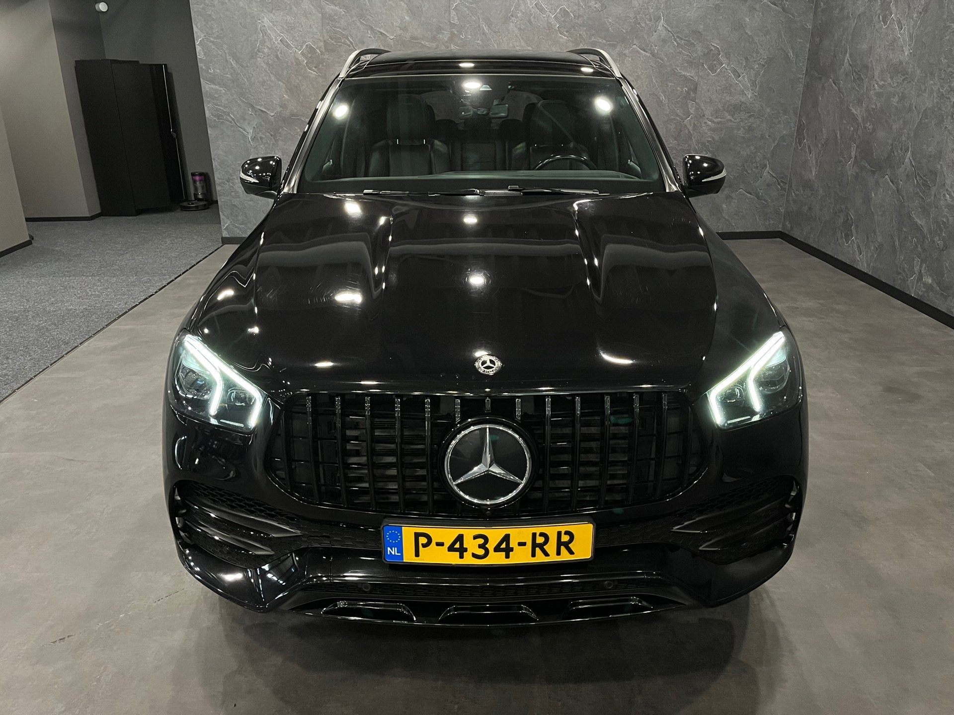 Mercedes-Benz GLE-klasse 450 4MATIC AMG NIGHT Premium Plus 7, Auto's, Dealer onderhouden, Gebruikt, 367 pk, 138 €/maand