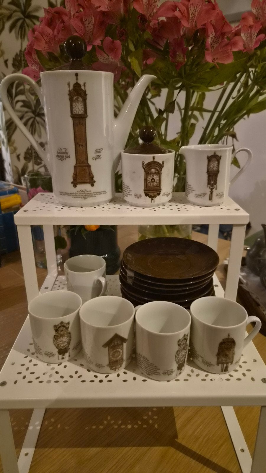 Vintage koffie/theeservies met klokmotief - Nutroma - jaren, Ophalen of Verzenden