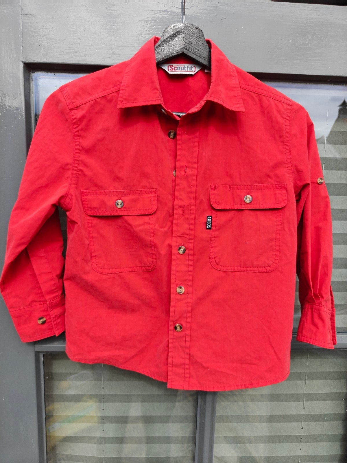 Scoutfit rood scouting blouse bevers maat 122, Verzamelen, Ophalen of Verzenden, Zo goed als nieuw, Kleding