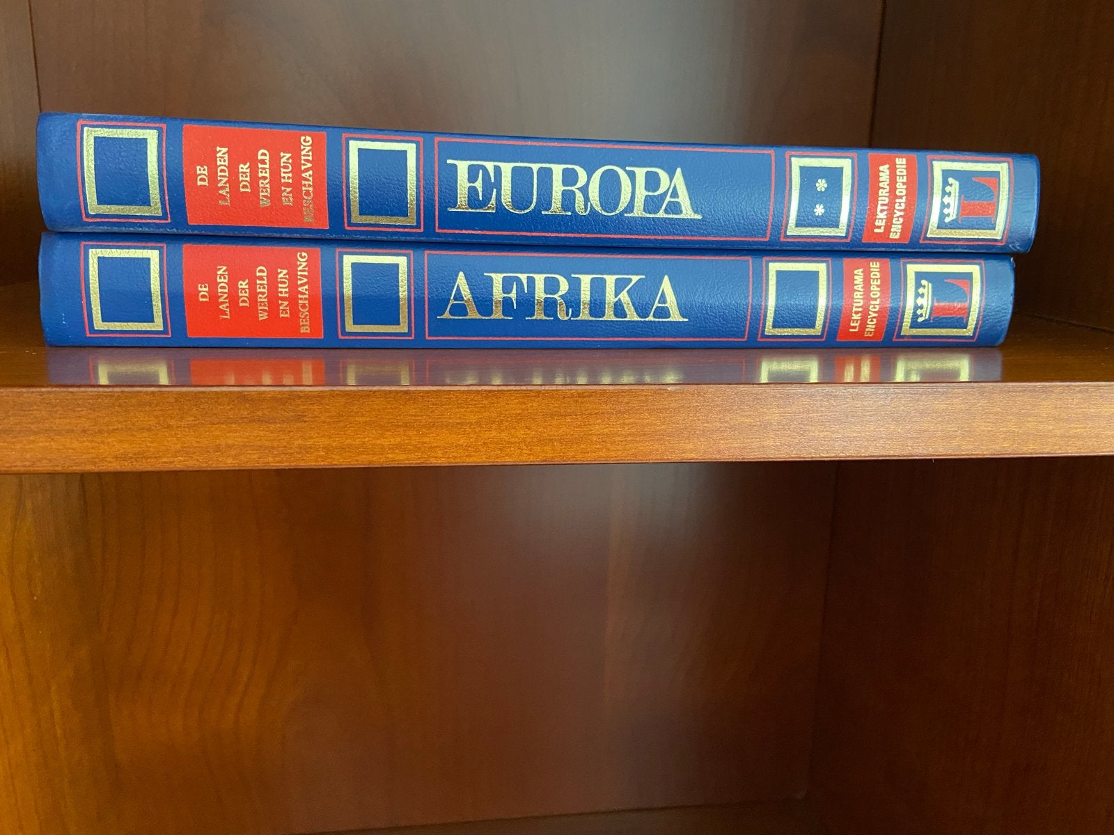 Lekturama Encyclopedie: De Landen van de Wereld (Europa & Af, Boeken, Encyclopedieën, Ophalen of Verzenden, Gelezen, Algemeen