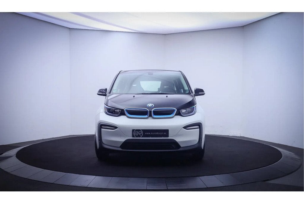 BMW i3 120Ah 42 kWh BUSINESS Plus € 24.750,00, Automaat, Gebruikt, 4 stoelen, Wit