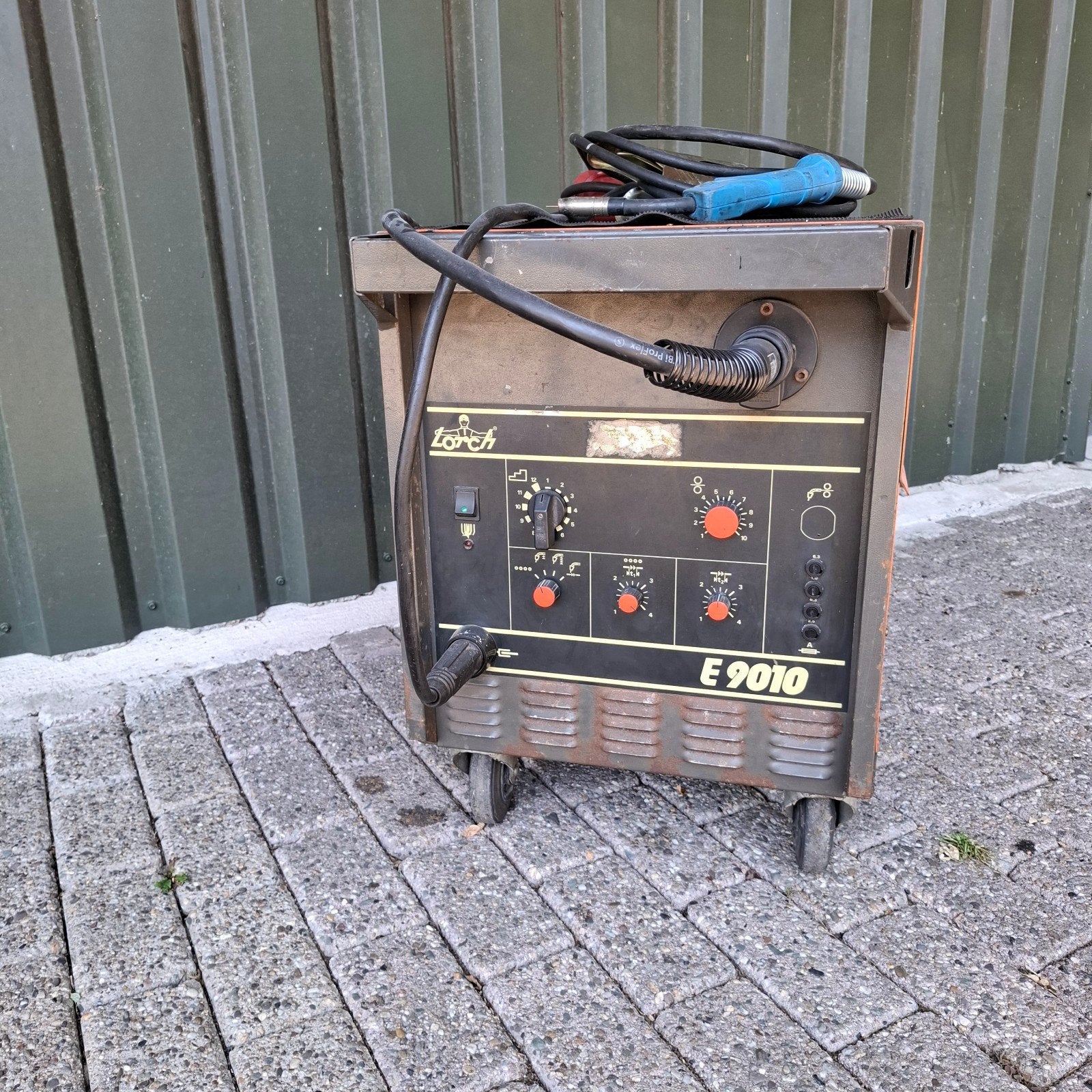 Lorch E9010 Lasapparaat - Krachtig en Betrouwbaar, Ophalen, Zo goed als nieuw, 250 ampère of meer, Co2