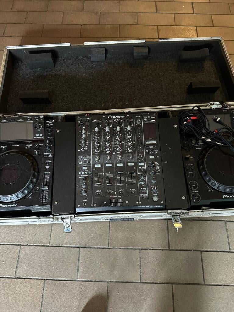 Pioneer CDJ-2000 + DJM-900 Nexus set incl. flightcase, Diensten en Vakmensen, Muzikanten, Artiesten en Dj's, Dj