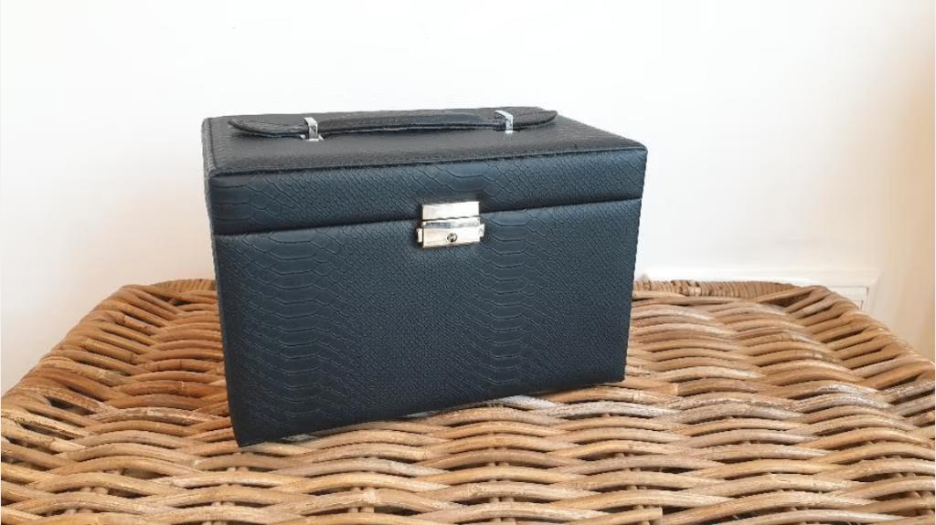 Beautycase Leer Zwart met Lichtroze Roze, Zwart, Met slot, Ophalen of Verzenden, Zo goed als nieuw