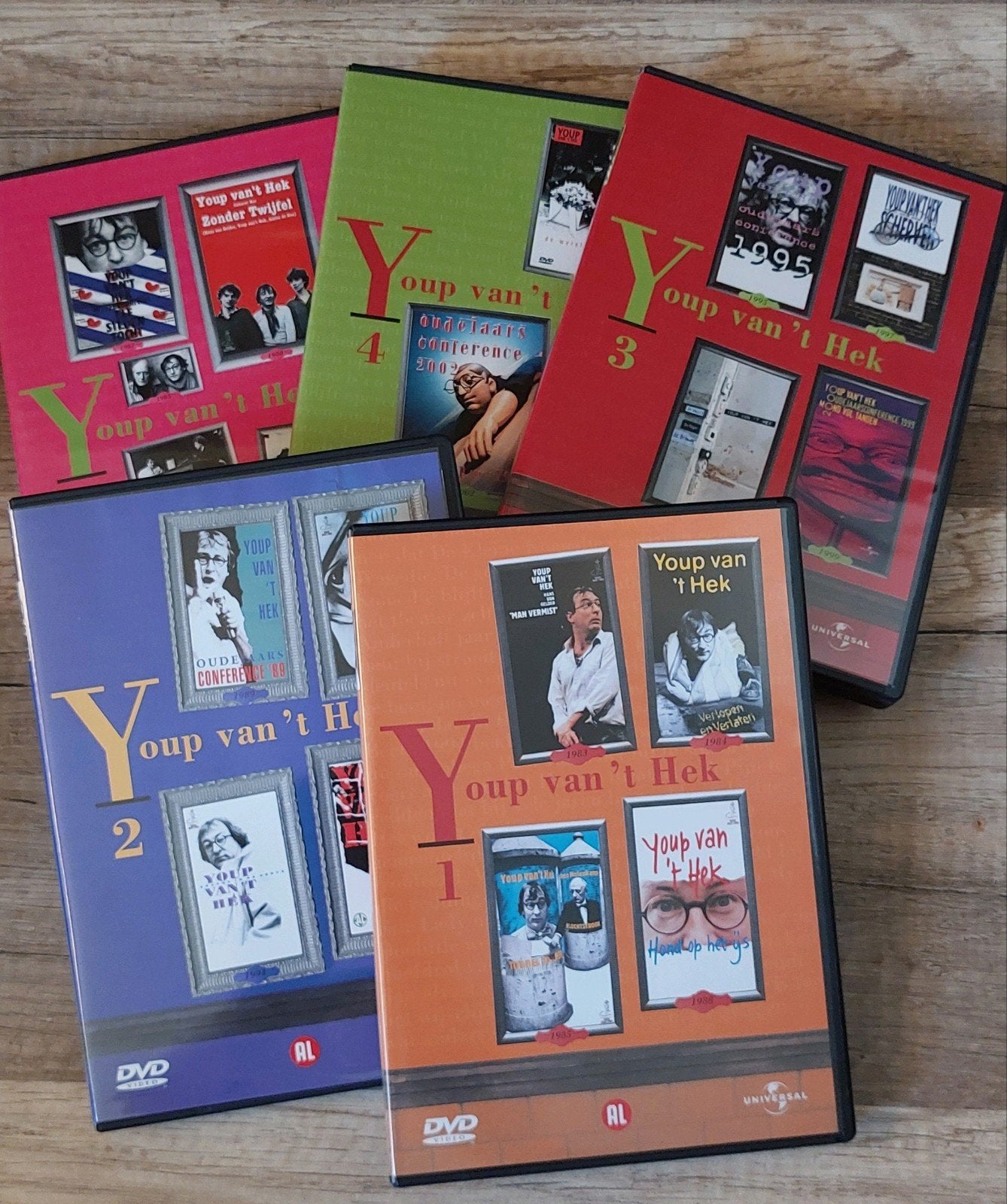 Youp van 't Hek - 20 Jaar: 15 Voorstellingen (10 DVD's), Alle leeftijden, Nederlands, Inclusief doosje, Zo goed als nieuw