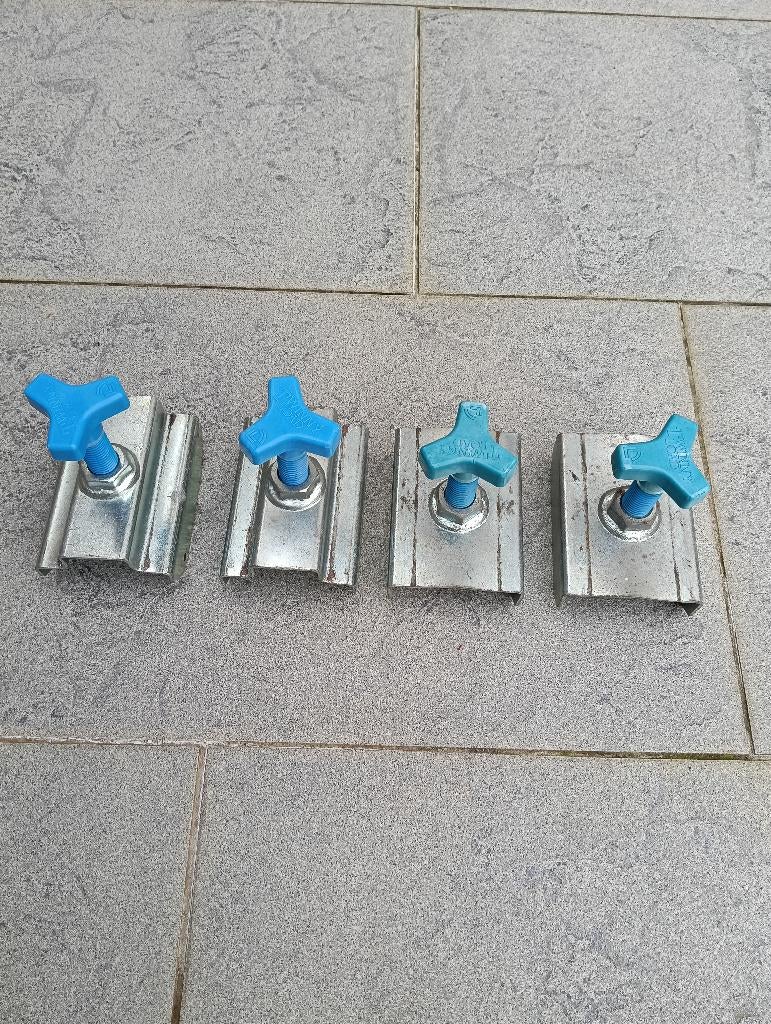 Twinny Load Crankklemmen  ( 4 stuks ), Auto diversen, Fietsendragers, Ophalen of Verzenden, 2 fietsen, Gebruikt, Trekhaakdrager