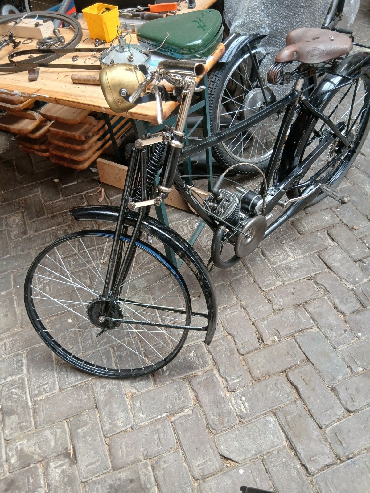 Zoek een benzinetank., Ophalen