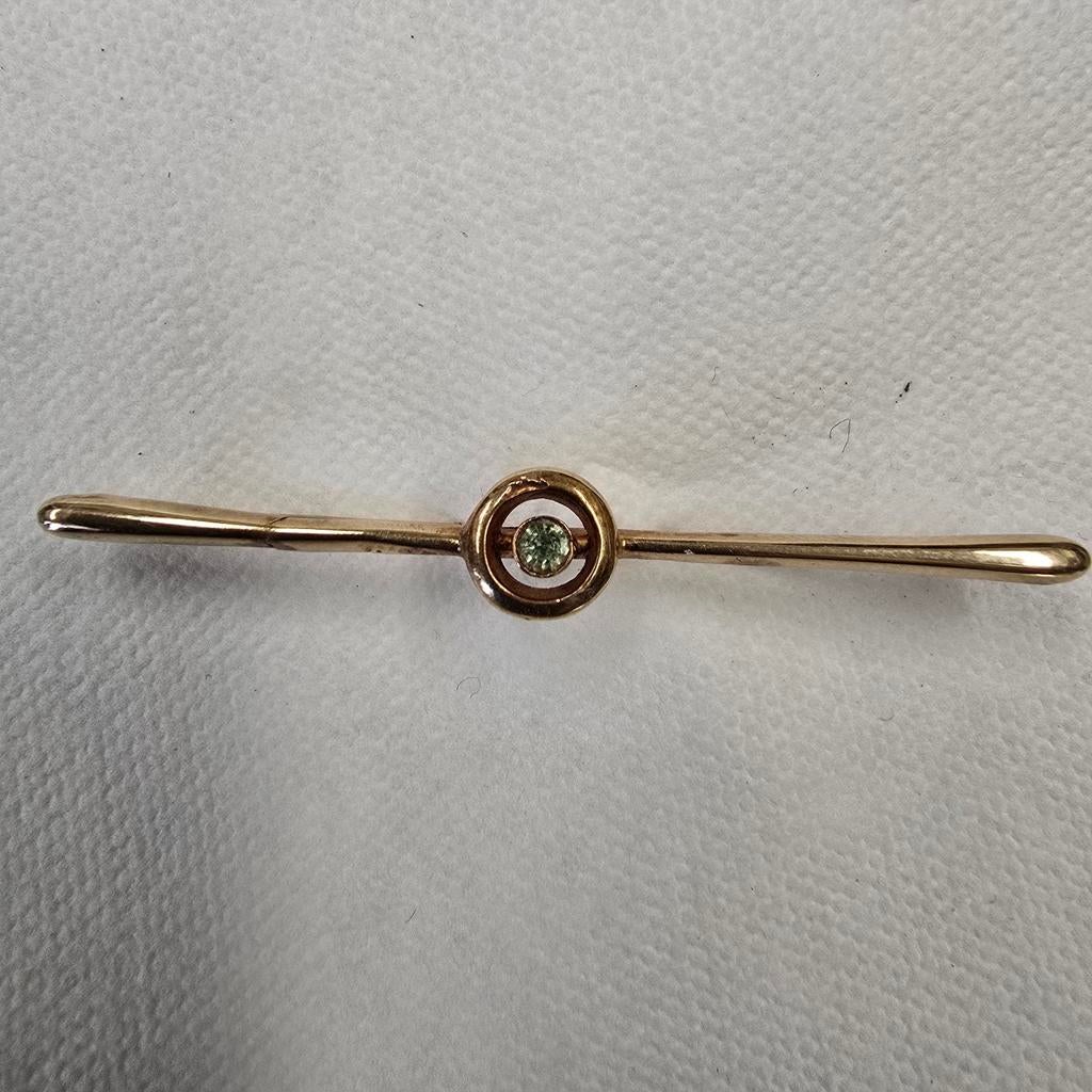 Gouden 14K broche met edelsteentje, gew<1g, 5,5cm, 4 tot 7 cm, Gebruikt, Ophalen of Verzenden, Met edelsteen