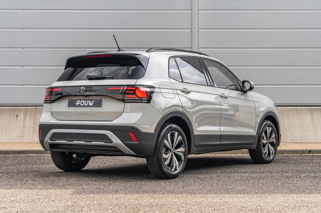 Volkswagen T-Cross 1.0 TSI 116pk DSG Life Edition | Trekhaak, Auto's, Volkswagen, 12 maanden, 116 pk, Bedrijf, Nieuw