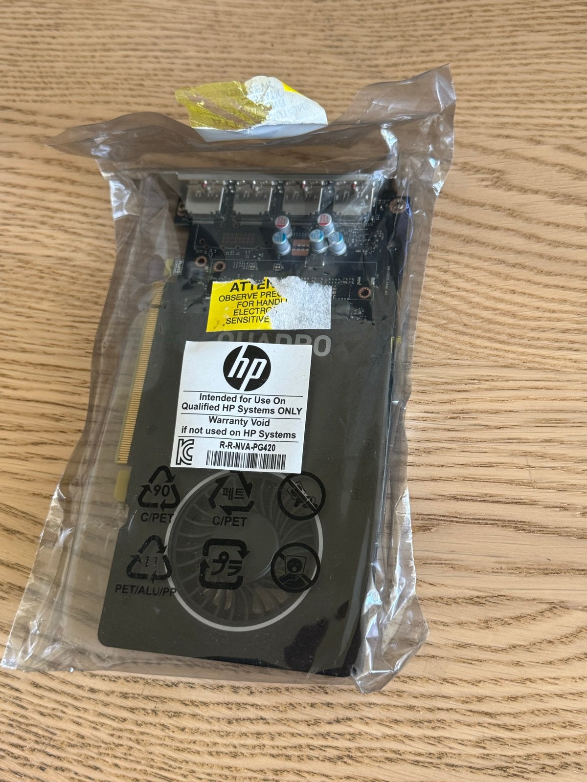 Nieuwe HP Quadro P2200 Grafische Kaart - Ongebruikt, Computers en Software, PCI-Express 3, DisplayPort, Nieuw, Ophalen of Verzenden