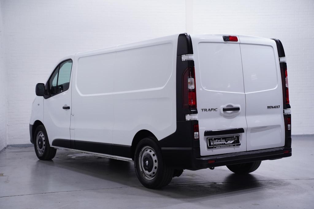 Renault Trafic 2.0 DCi 120 pk L2H1 Airco, Camera Laadruimte, Auto's, Voorwielaandrijving, Stof, Gebruikt, 2000 kg
