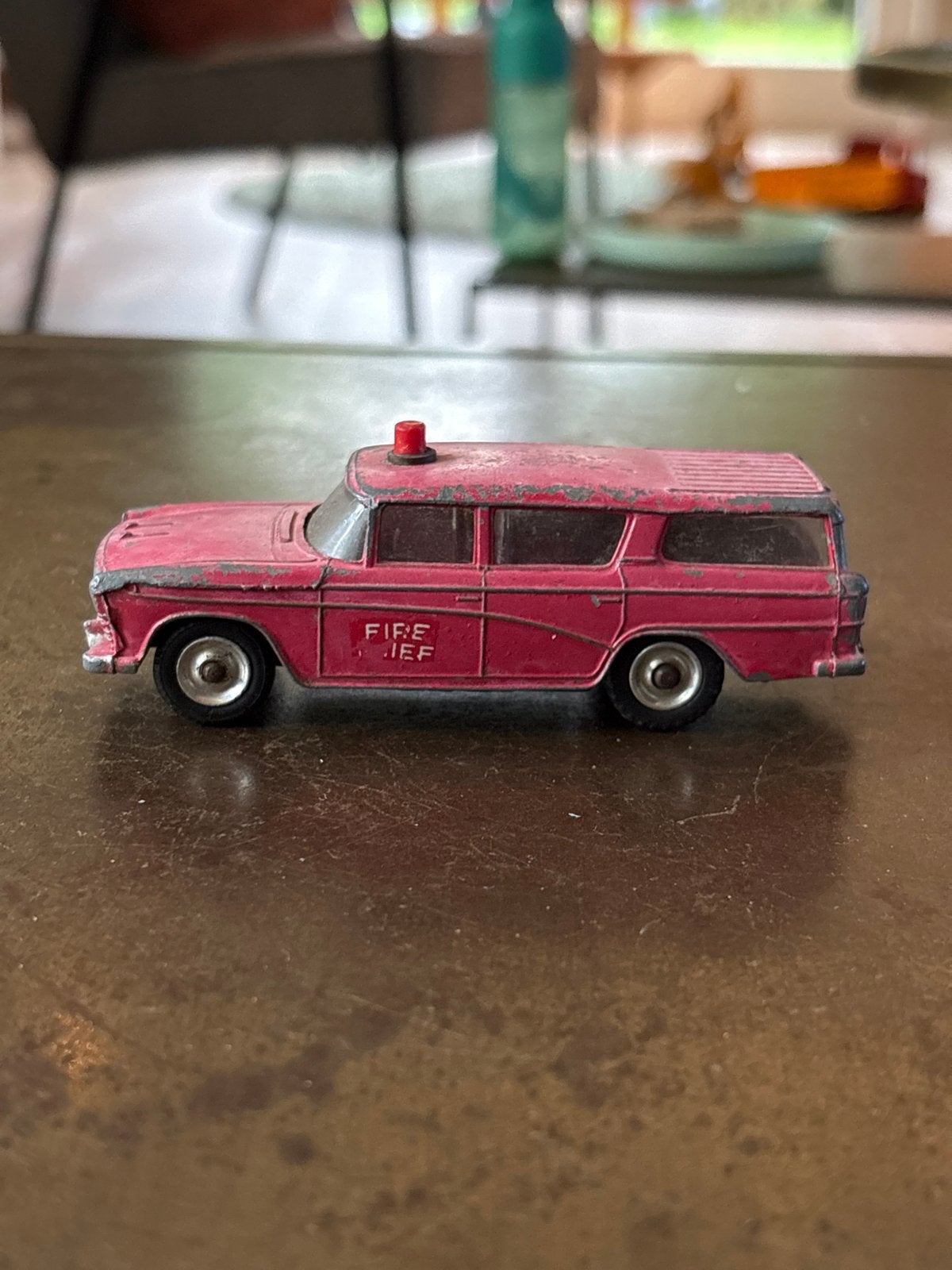 Dinky Toys Nash Rambler Fire Chief Brandweerauto, Ophalen of Verzenden, Gebruikt