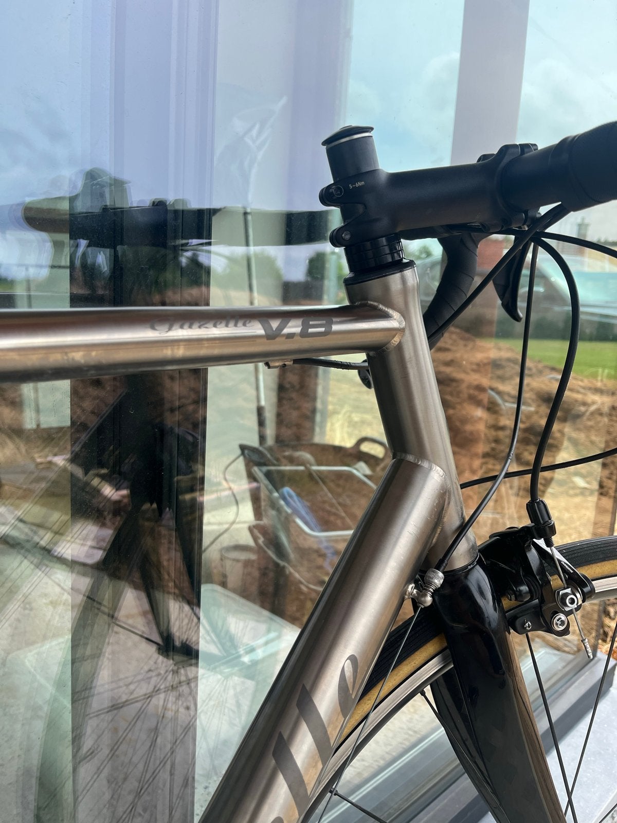 Gazelle V8 Titanium Racefiets - Lichtgewicht en Snel, Fietsen en Brommers, Fietsen | Racefietsen, Titanium, 28 inch, Velgrem, Ophalen of Verzenden