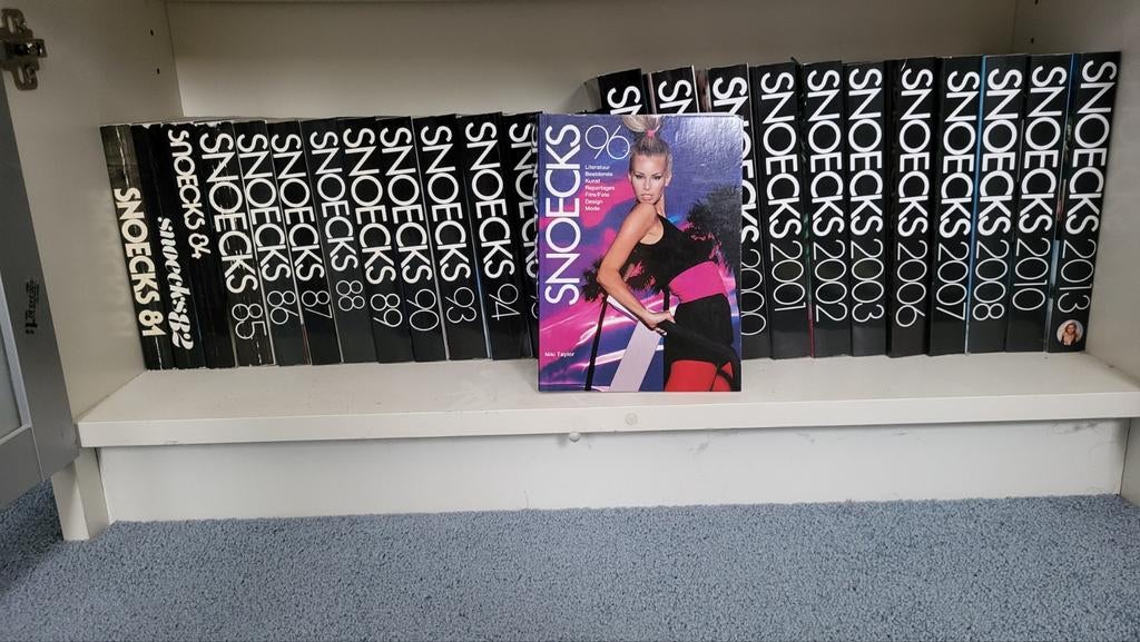 Snoecks Jaarboeken Collectie (1981-2013), Ophalen of Verzenden, Gelezen, Diverse auteurs, Nederland