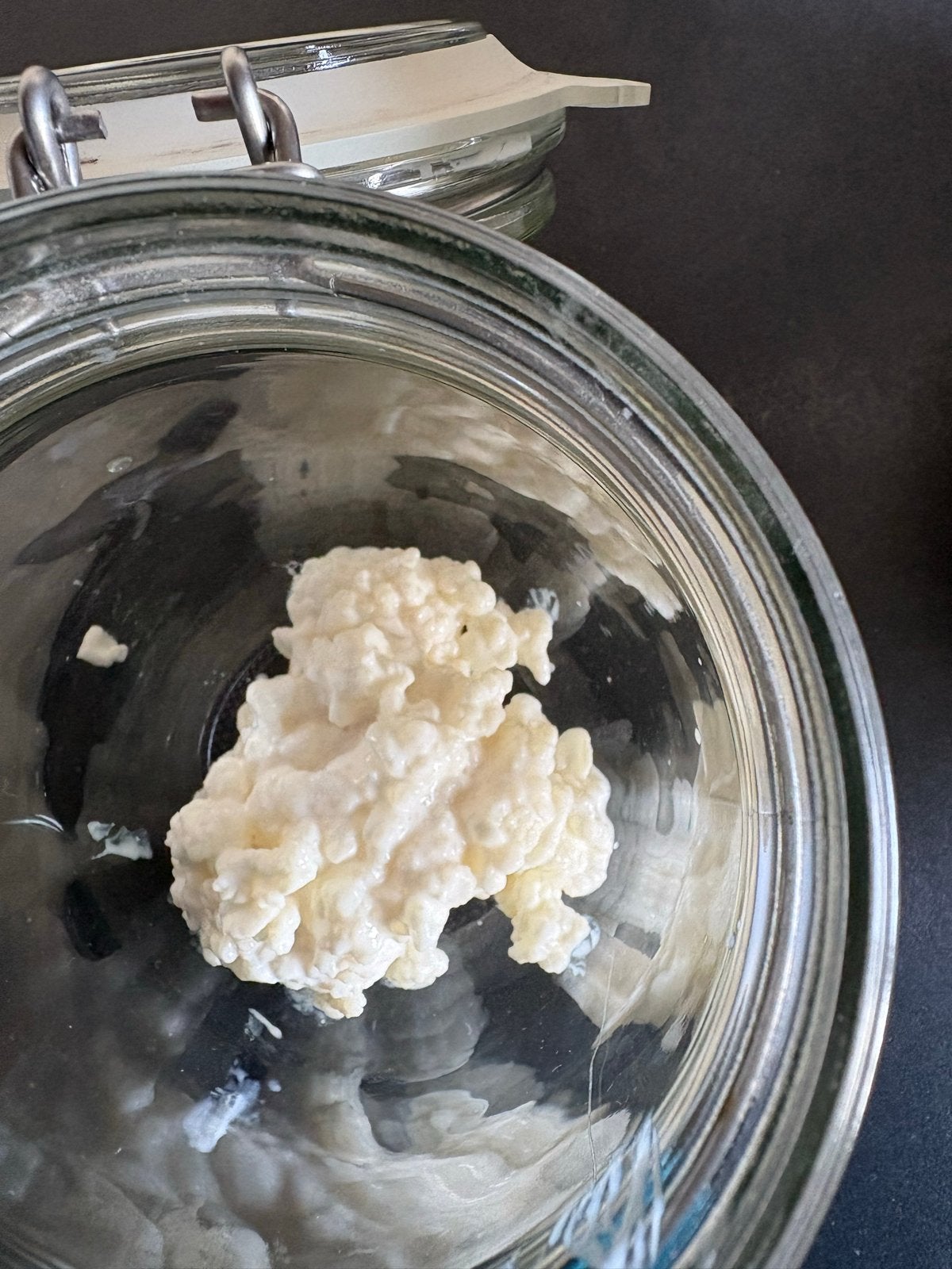 Verse melk kefir, Ophalen