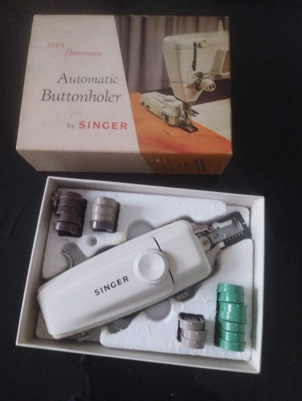 Singer Automatic Buttonholer - Knoopsgatmachine, Hobby en Vrije tijd, Naaimachines en Toebehoren, Ophalen of Verzenden, Zo goed als nieuw