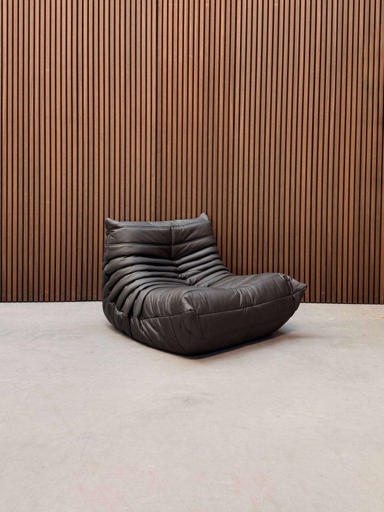 Ligne Roset Togo Fireside Chair eenzits | Zwart Leder, Ophalen of Verzenden