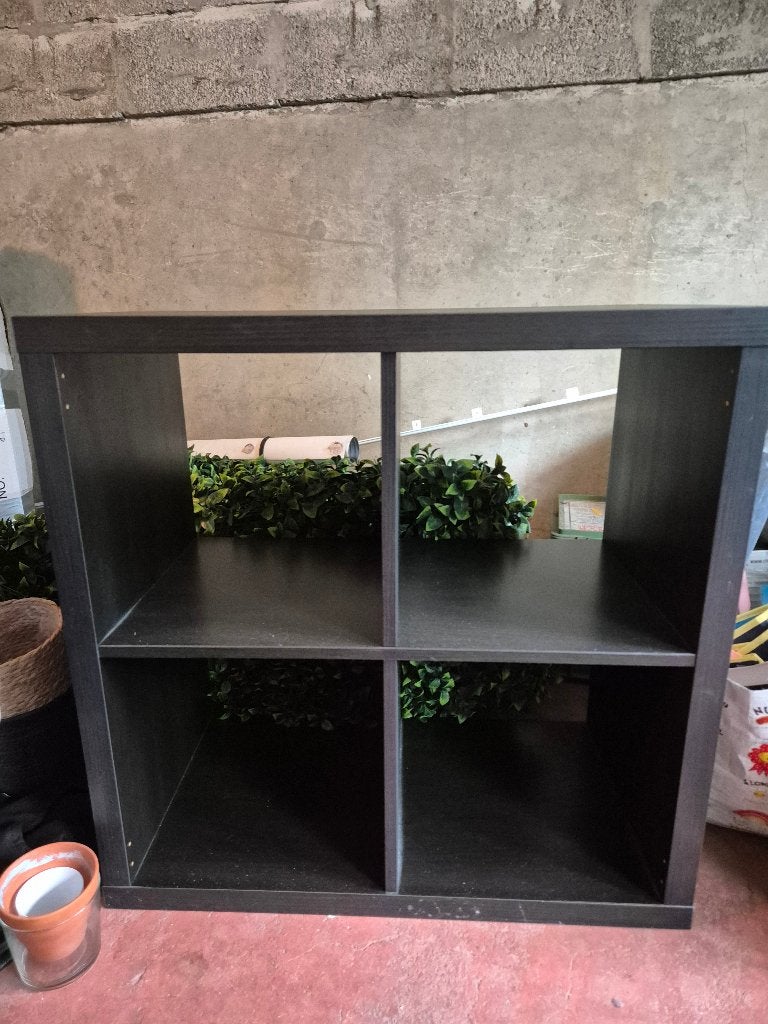 IKEA KALLAX Open kast, zwartbruin, 77x77 cm (4 VAKKEN), Ophalen, Gebruikt, 50 tot 100 cm, Minder dan 100 cm