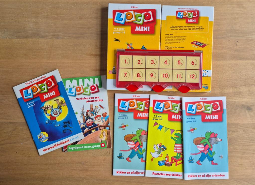 5x Loco Mini Boekjes en 1 Basisdoos - Educatief Spel, Ophalen of Verzenden, Gebruikt, Taal en Lezen