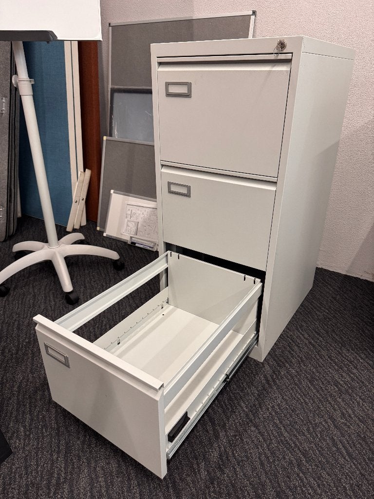 Archiefkast / Dossierkast – 3 lades, Minder dan 50 cm, Gebruikt, 100 tot 150 cm, Ophalen of Verzenden