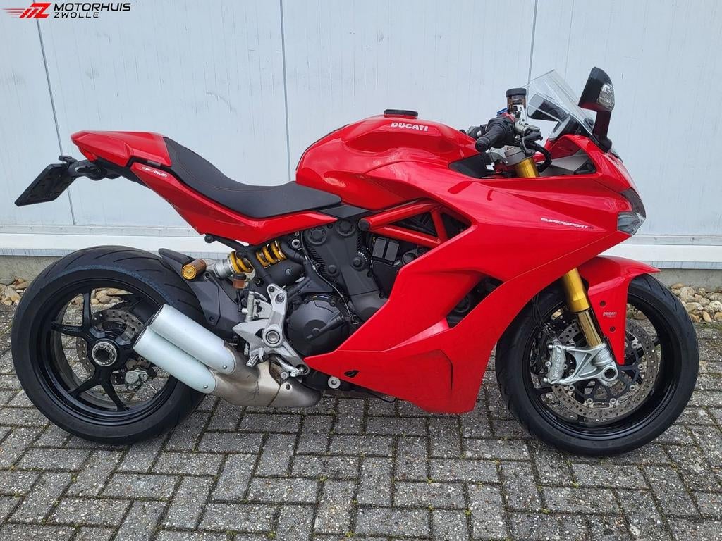 Ducati Supersport S (bj 2017 - 12.315 km !), DUCATI, 2 cilinders, Motorrijbewijs A, Bedrijf