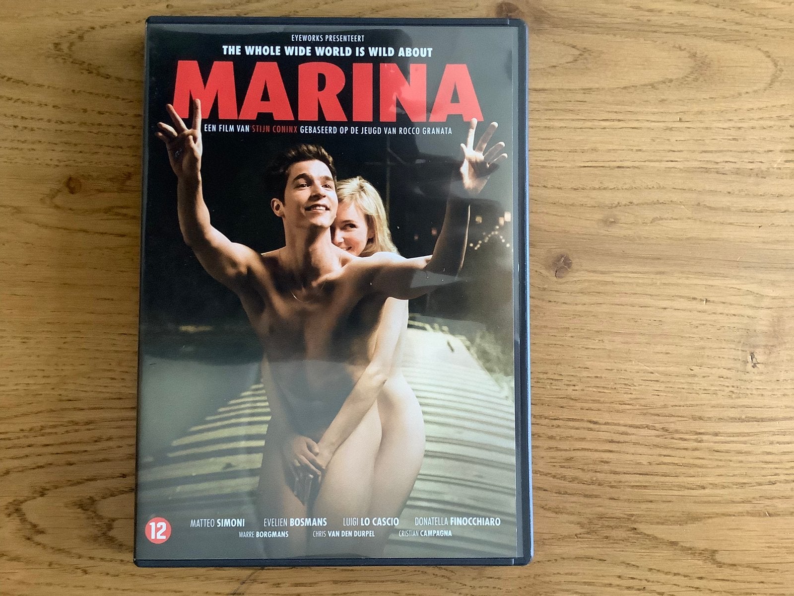 1). MARINA, Stijn Coninx, het leven van Rocco Granata., Alle leeftijden, Ophalen of Verzenden, Zo goed als nieuw, Drama