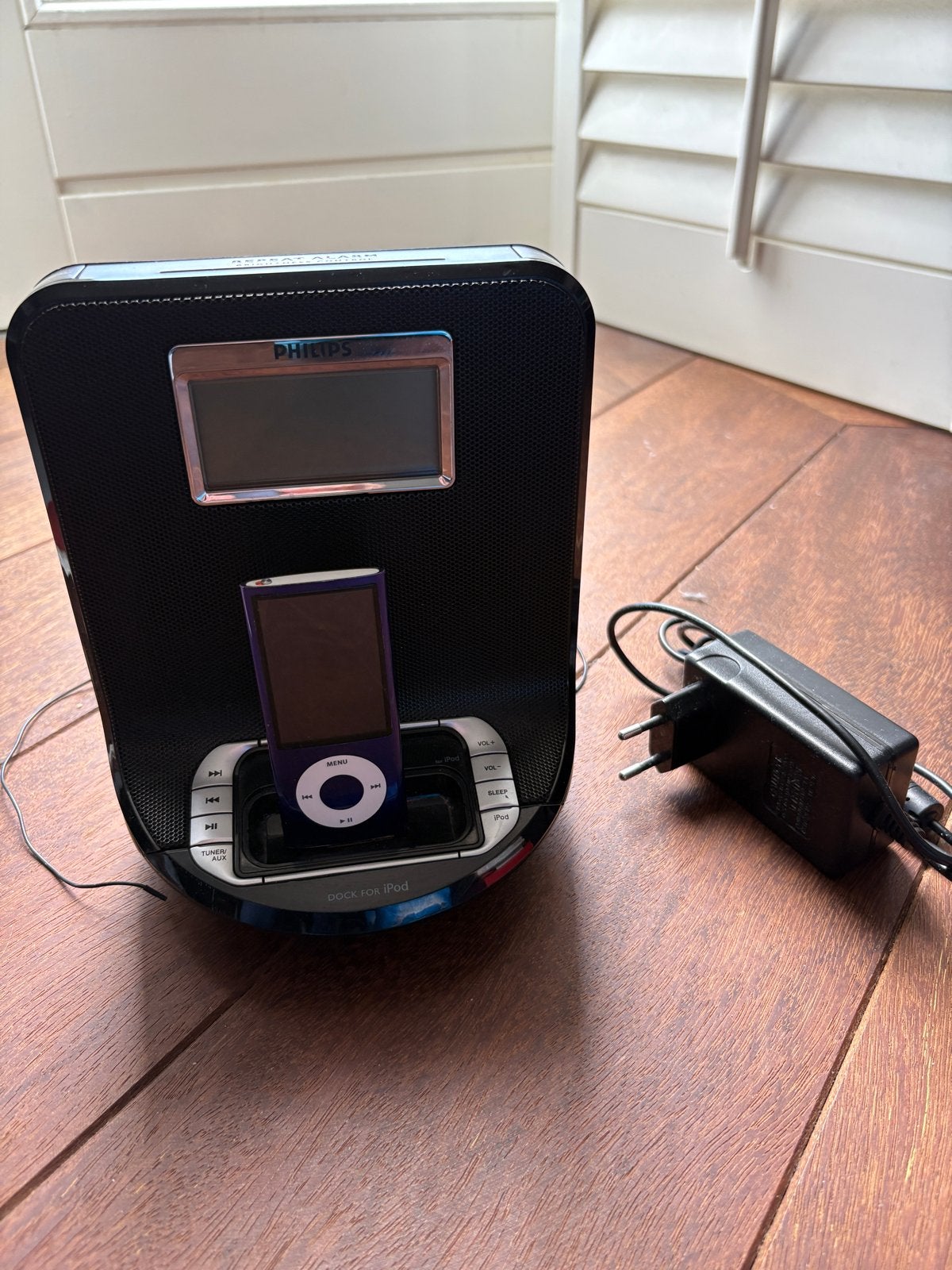Philips AJ300D/12 Docking Station klokradio met ipod, Overige types, Gebruikt, Met radio, Zwart