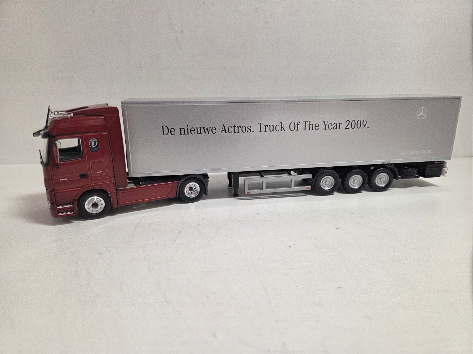 NZG Mercedes Benz Actros Truck of tje Year 2009, NZG, ., Ophalen of Verzenden, Zo goed als nieuw
