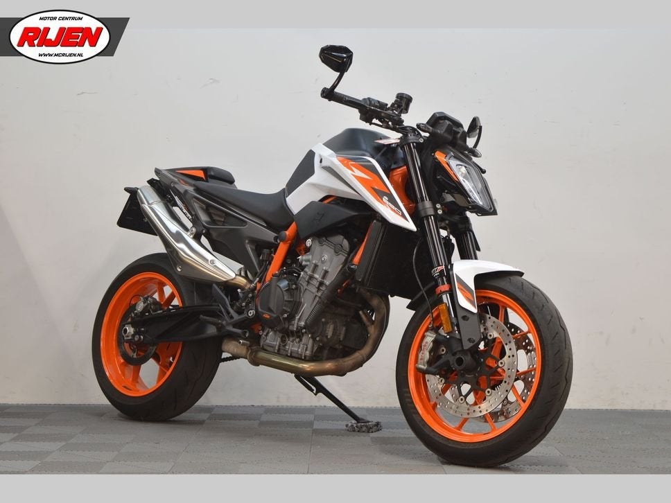 KTM 890 DUKE R (bj 2021), 2 cilinders, KTM, Motorrijbewijs A, Onbekend