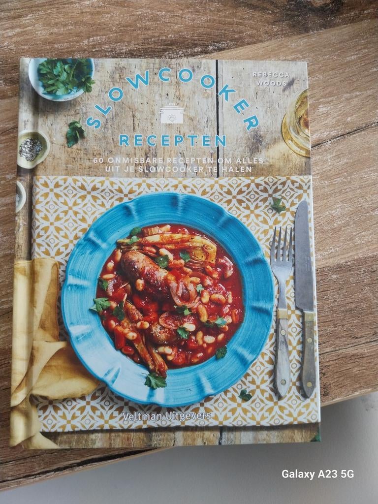 Slowcooker Recepten: 60 Onmisbare Gerechten, Ophalen