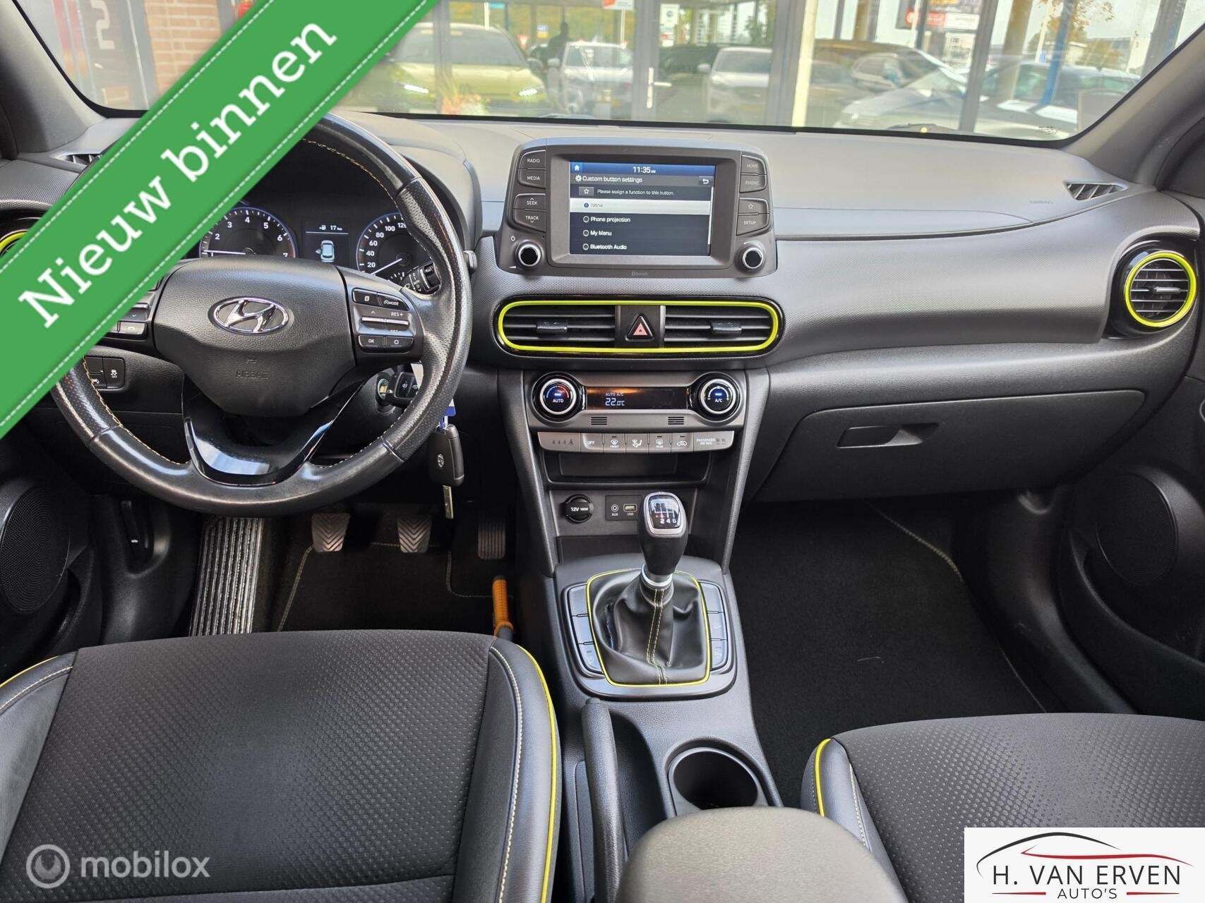 Hyundai Kona 1.0T Fashion APPLE CARPLAY HALF LEDER NAP, Auto's, Voorwielaandrijving, Dealer onderhouden, Euro 6, Leder en Stof
