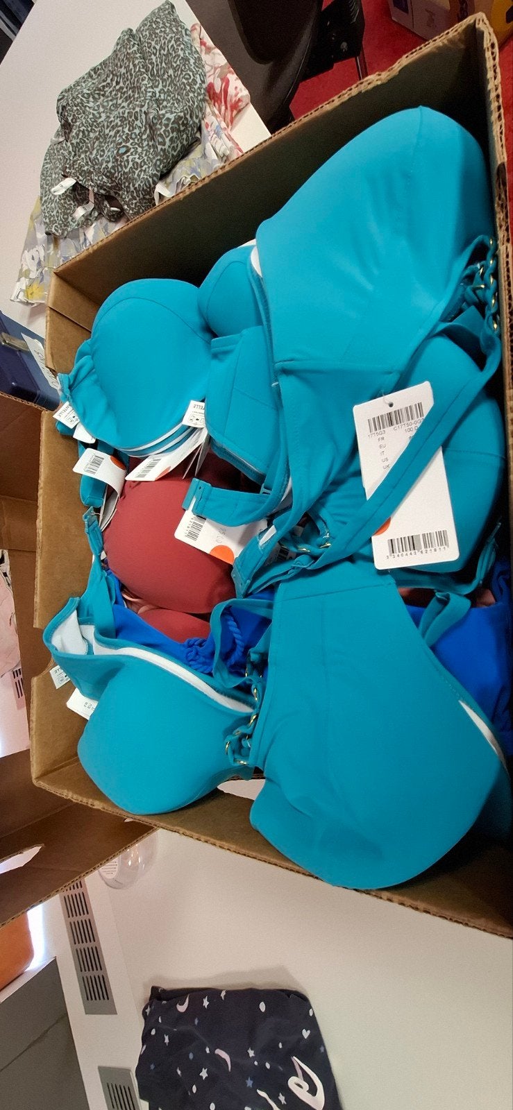 Livera bikini tops, Livera, Ophalen of Verzenden, Nieuw, Meerkleurig