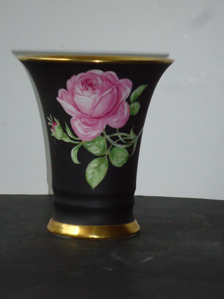 Royal Vienna JOSEF KUBA vaas JK CARLSBAD PORCELAIN VASE, Antiek en Kunst, Antiek | Porselein, Ophalen of Verzenden