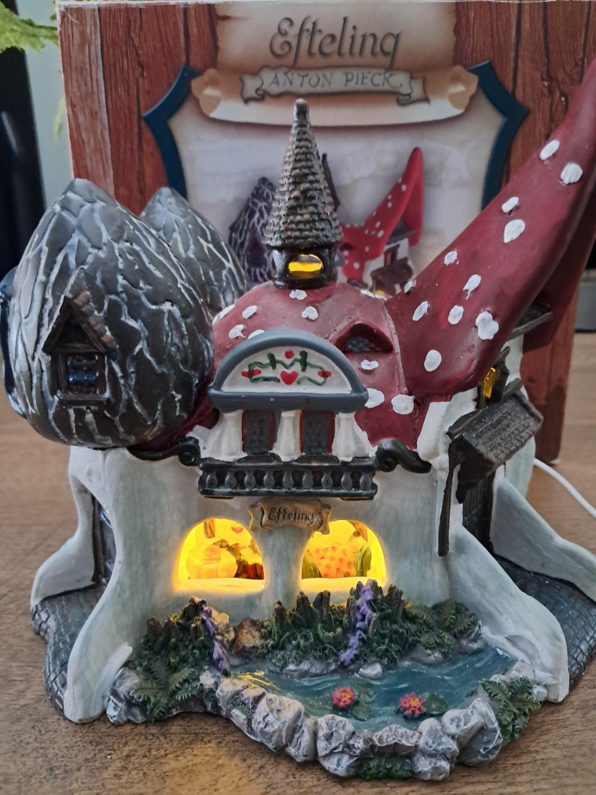 Luville Efteling het kabouterdorp, Ophalen