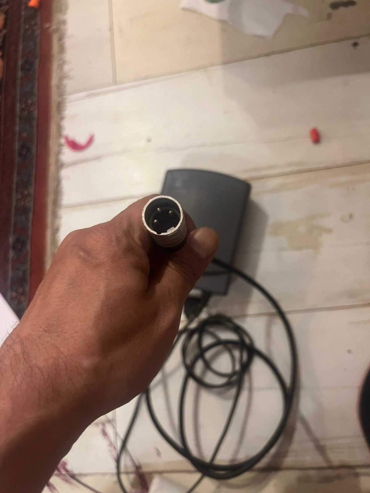 Batavus , sparta , koga oplader 3 pin, aansluiting., Fietsen en Brommers, Zo goed als nieuw