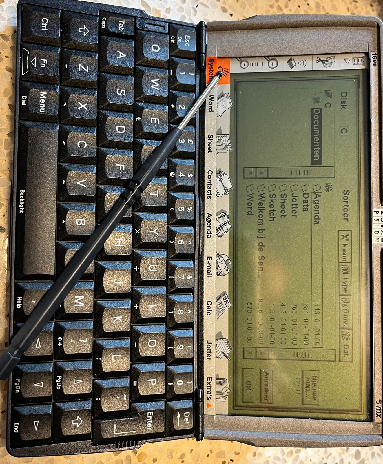 Psion 5MX zakcomputer, Telecommunicatie, Pda's, Verzenden, Gebruikt, Overige merken, Met stylus of aanraakpen