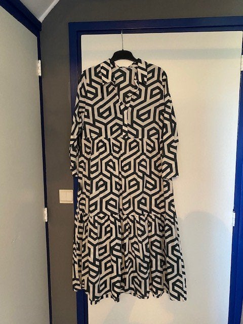 Jurk van Opus , nieuw! Maat 42, Kleding | Dames, Overige kleuren, Maat 42/44 (L), Nieuw, Ophalen of Verzenden