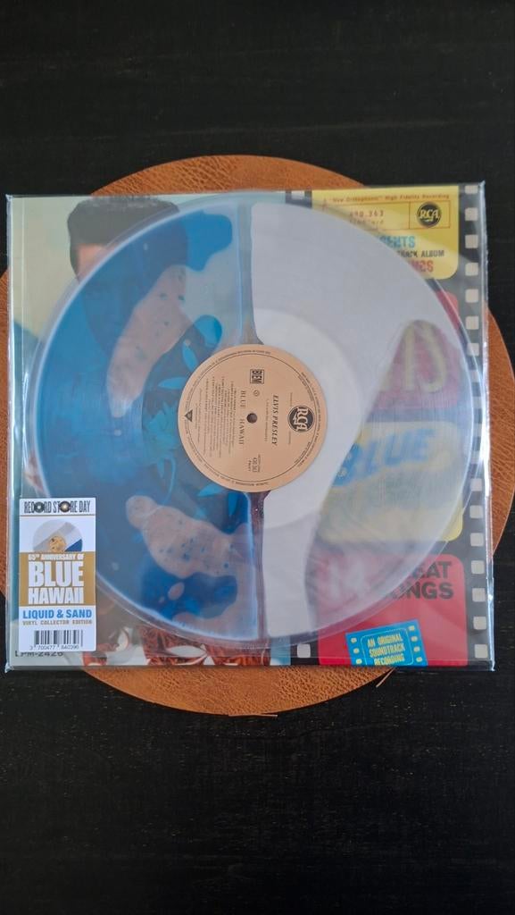 Elvis Presley - Blue Hawaii RSD 2026 Liquid & Sand Filled LP, 2020 tot heden, Ophalen of Verzenden, 12 inch, Nieuw in verpakking
