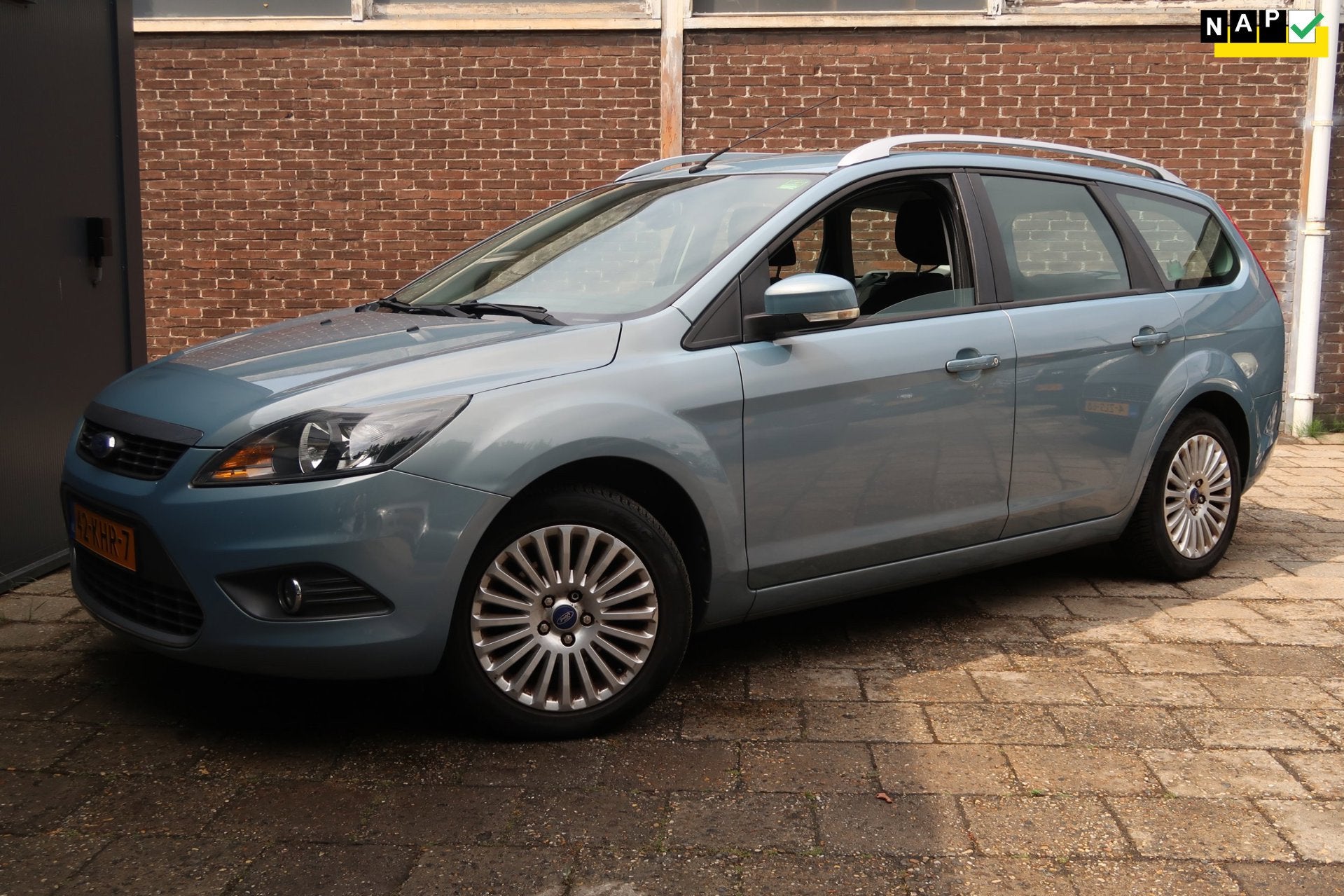 Ford Focus Wagon 1.8 Limited *Rijklaarprijs *Trekhaak *Airco, Euro 5, Gebruikt, Zwart, 4 cilinders