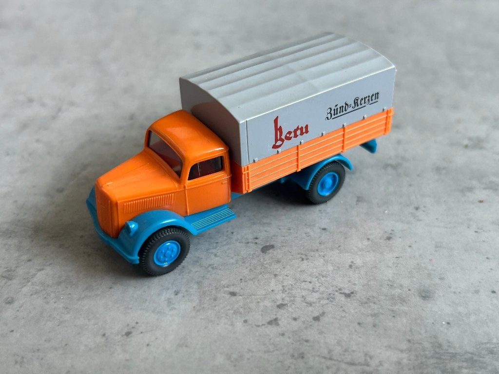 Wiking 1:87 Opel Blitz 39 Beru spark, Ophalen of Verzenden, Zo goed als nieuw, Auto, Wiking