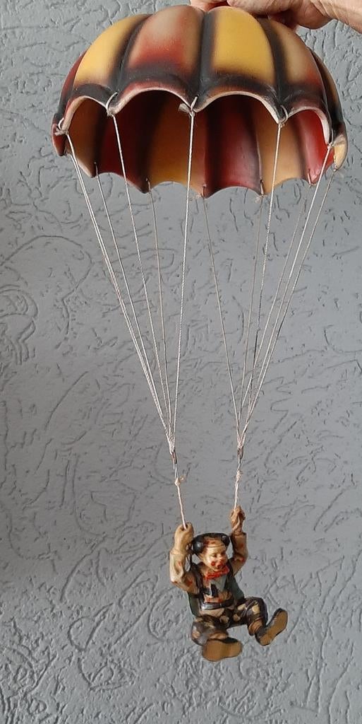 Clown aan parachute, vintage, Antiek en Kunst, Curiosa en Brocante, Ophalen of Verzenden