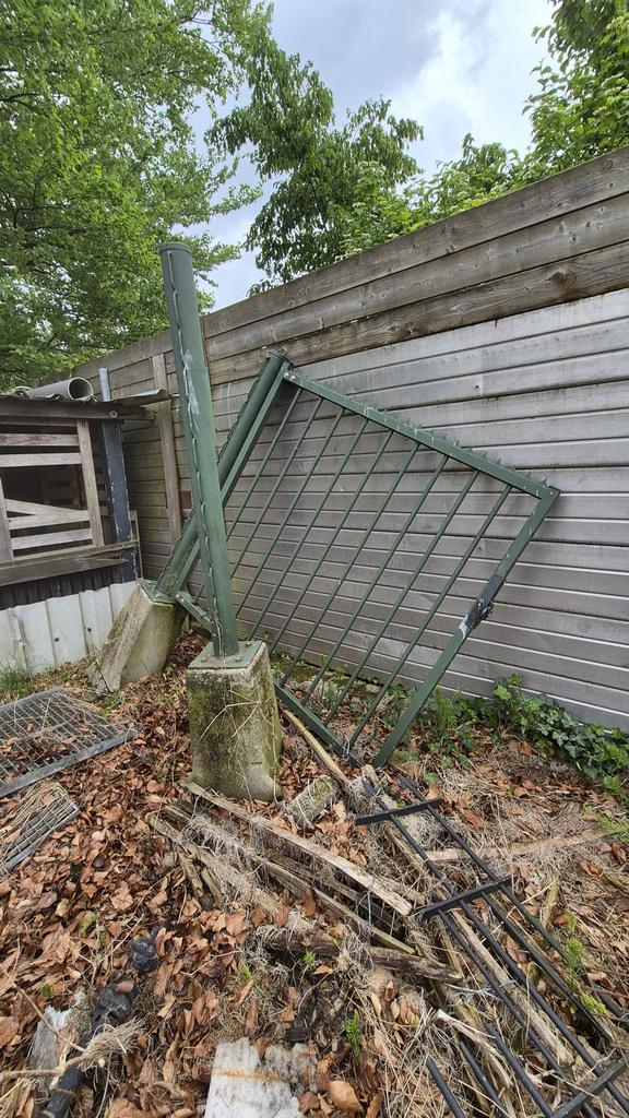 Poort b en g groen met 2 palen, Tuin en Terras, Tuinhekken en Hekwerk, Ophalen, Zo goed als nieuw, IJzer, Sierhekwerk