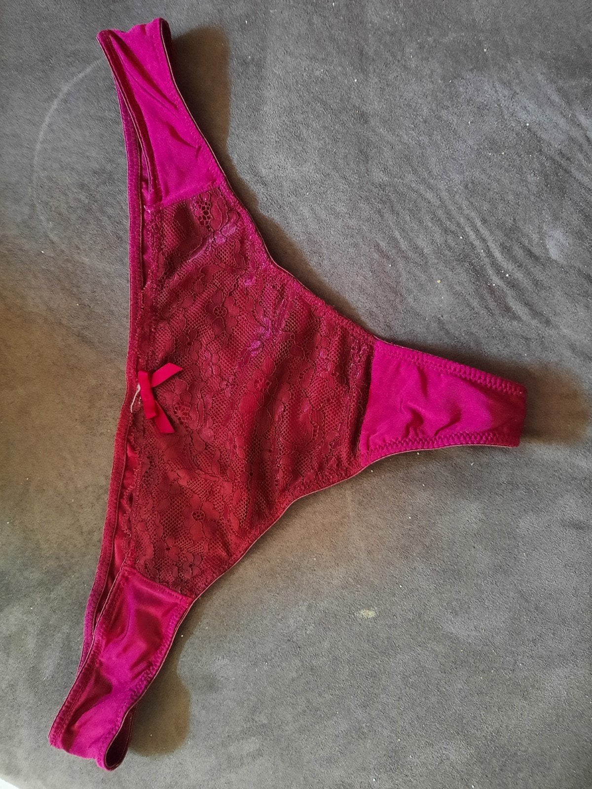 Hunkemöller string L, Kleding | Dames, Ondergoed en Lingerie, Hunkemöller, Ophalen of Verzenden, Rood, String