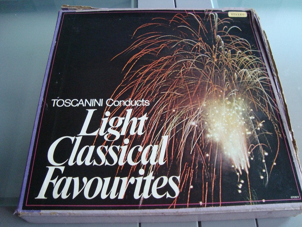 Toscanini conducts light classical favourites box11 lp s, Ophalen of Verzenden, Zo goed als nieuw, 12 inch