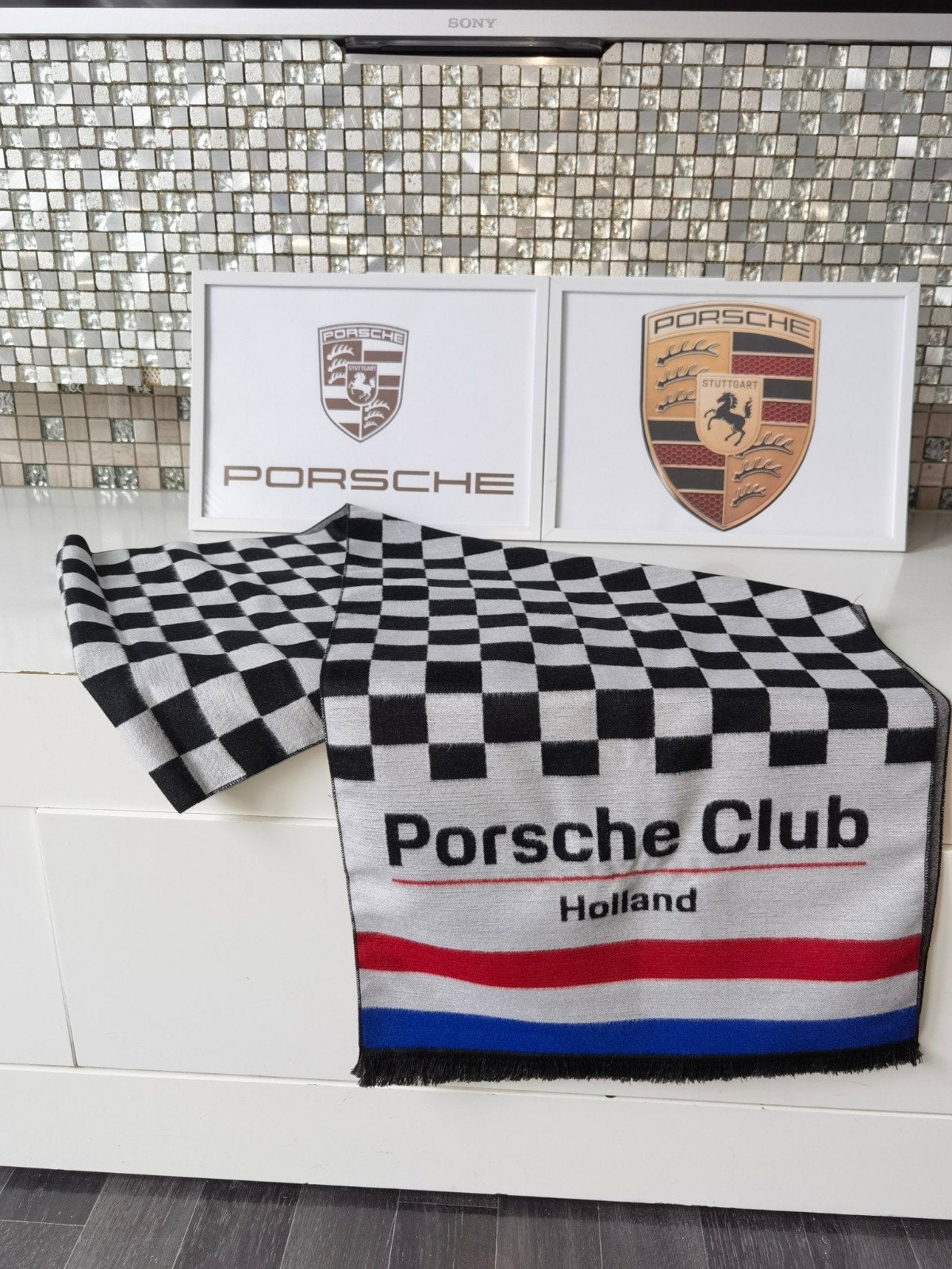 nieuw origineel porsche sjaal  porsche club holland, Maat 38/40 (M), Porsche, Nieuw, Ophalen of Verzenden