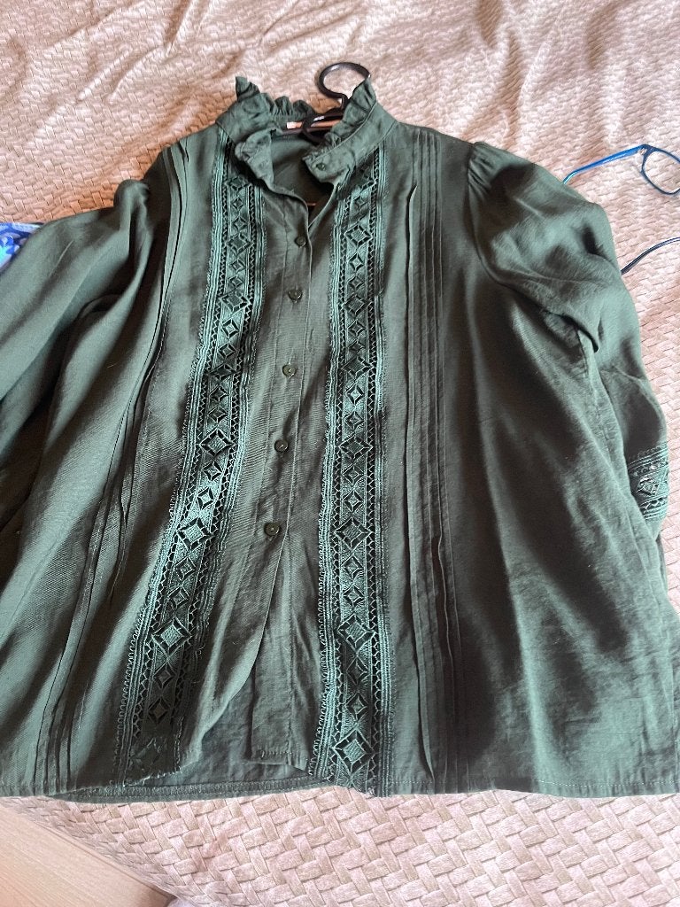 Blouse, Kleding | Dames, Ophalen of Verzenden, Zo goed als nieuw, Maat 38/40 (M), Groen